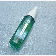 Sprej na fixáciu make-upu